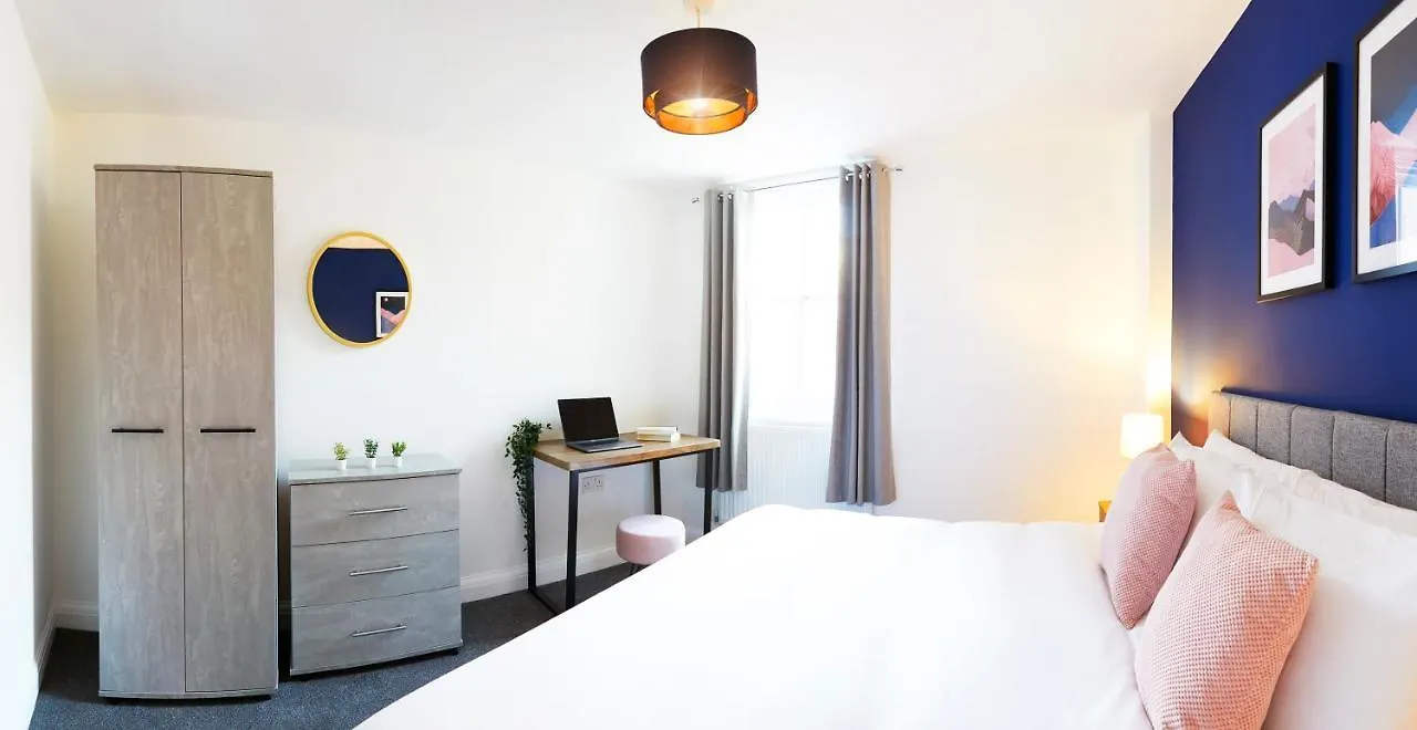 スカーバラ Beautifully Furnished 4-Bed Townhouse On South Cliffヴィラ
